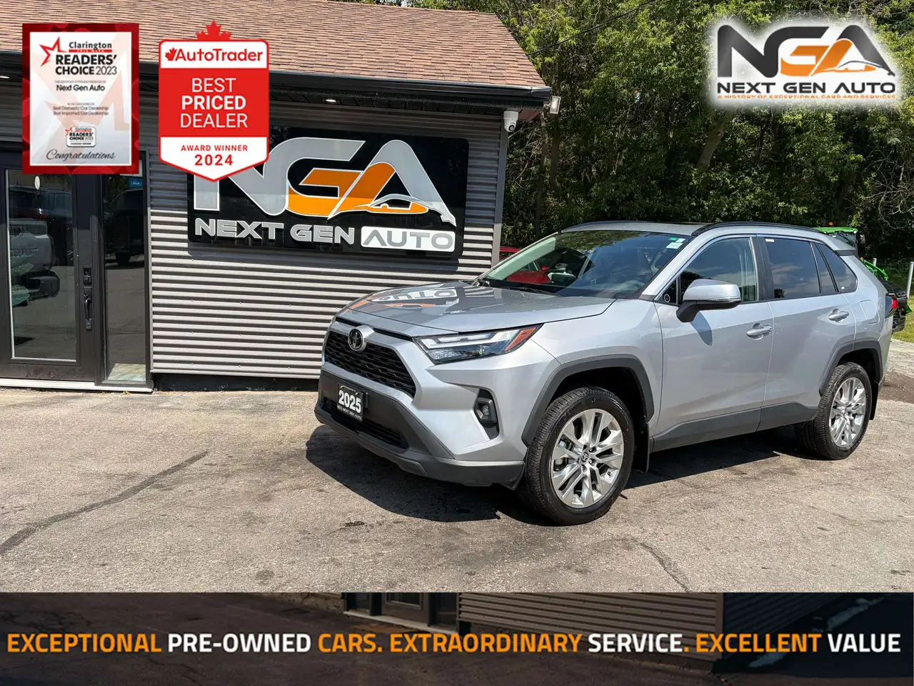 2025 Toyota RAV4 XLE Premium