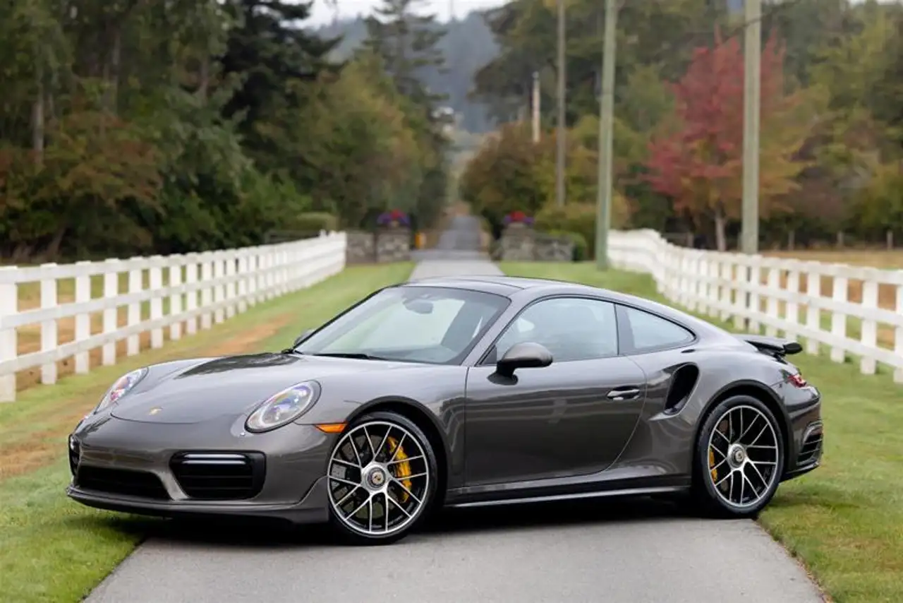 2018 Porsche 911