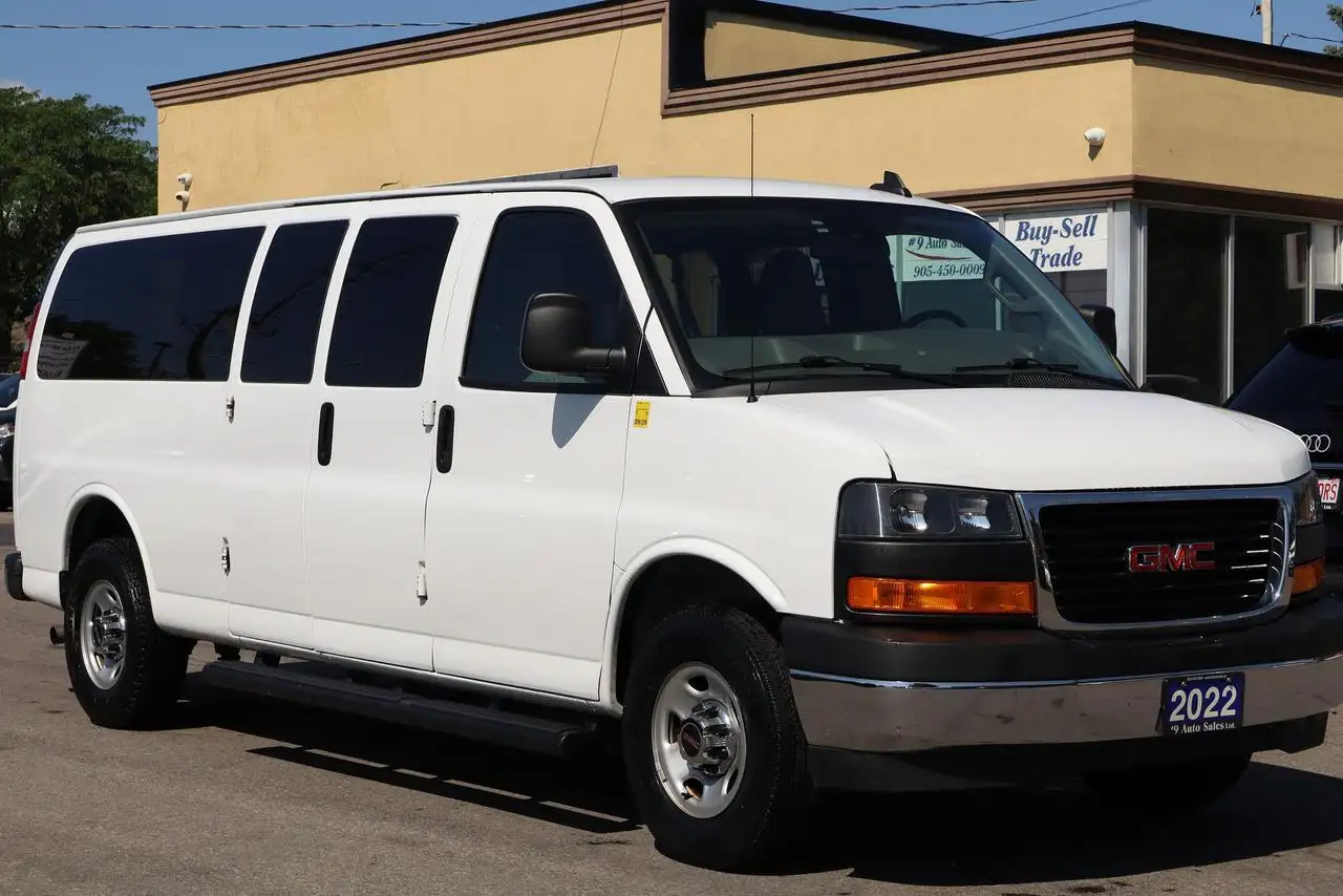 2022 GMC Savana