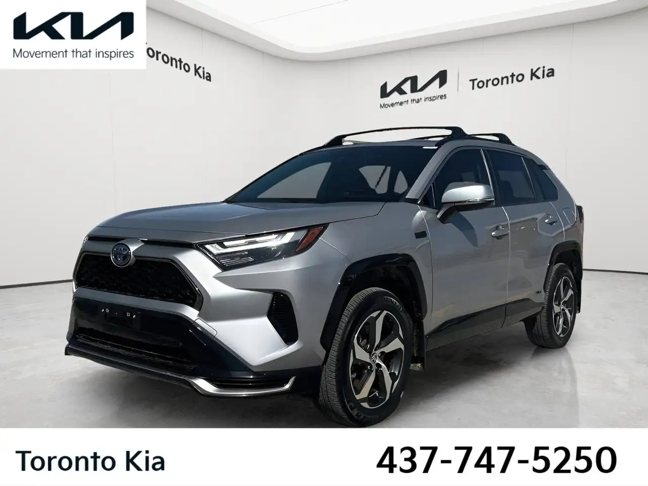 2023 Toyota RAV4 SE