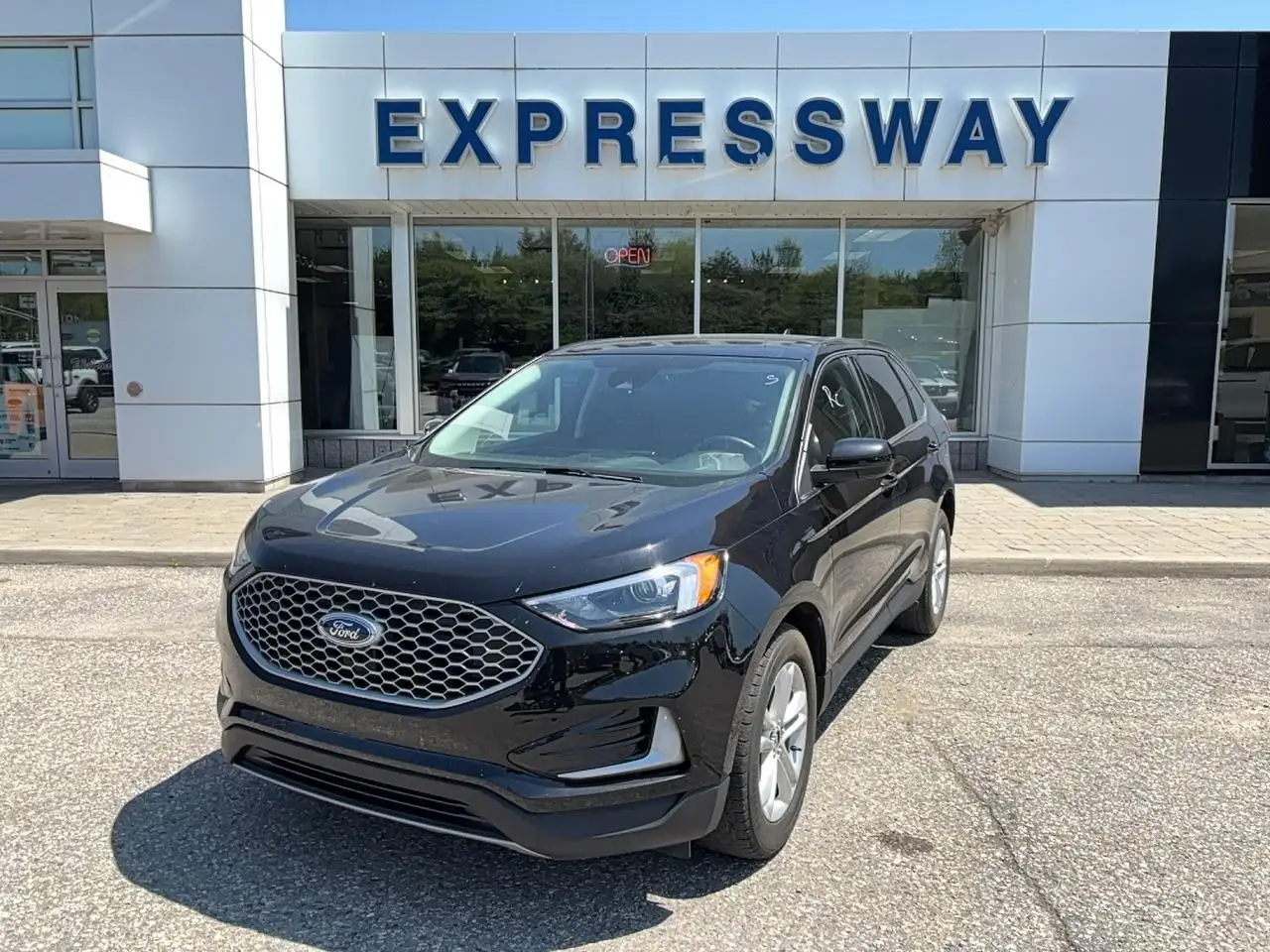 2024 Ford Edge