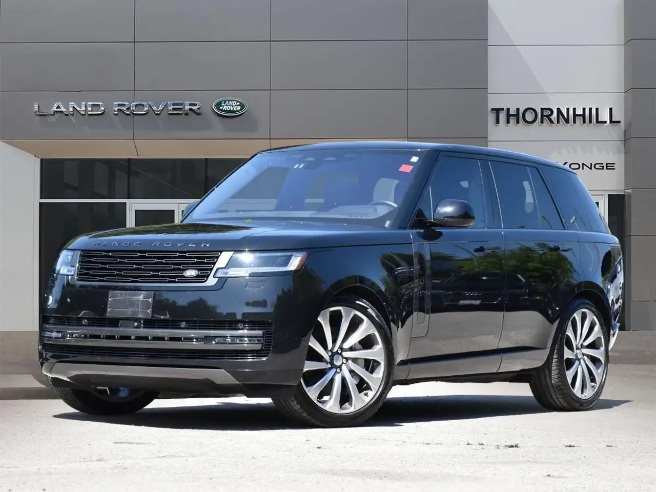 2023 Land Rover Range Rover SE P530