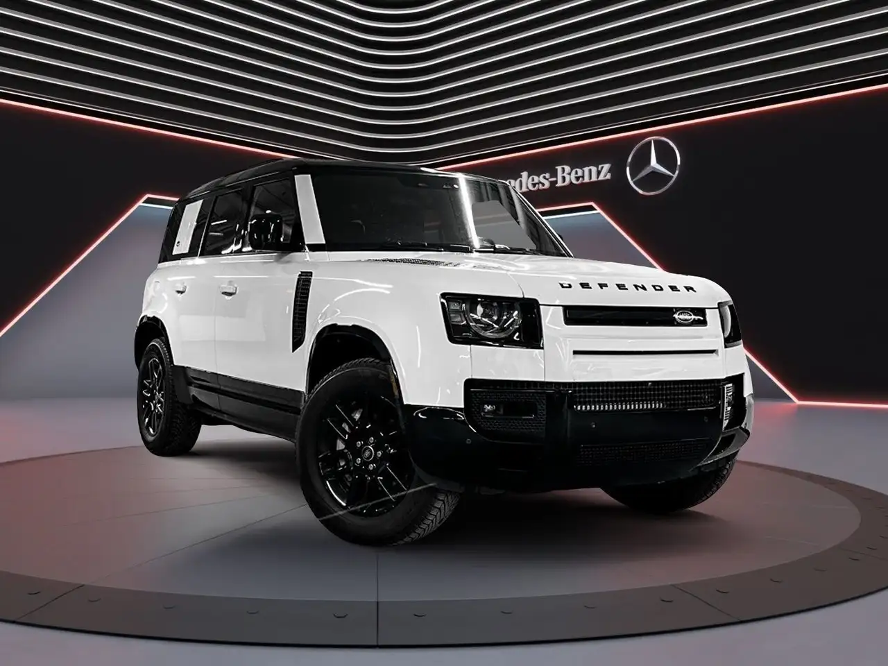 2024 Land Rover Defender X-Dynamic SE