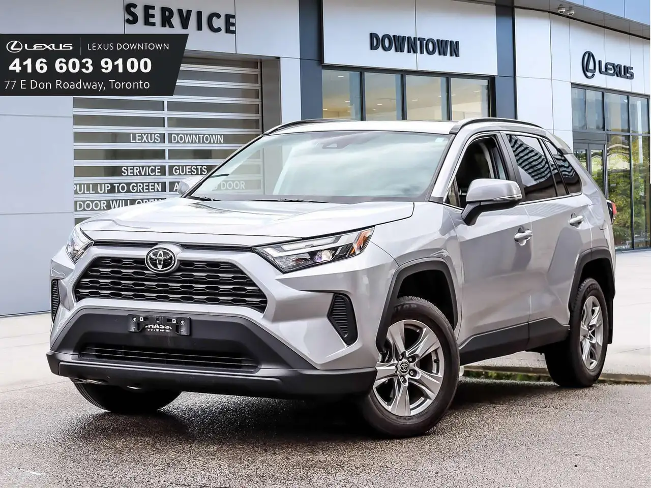 2023 Toyota RAV4 XLE