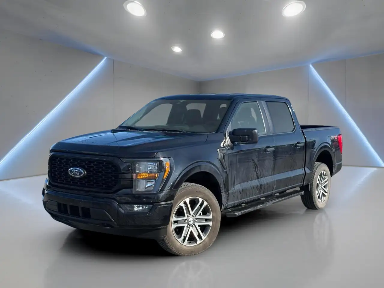 2023 Ford F-150 STX
