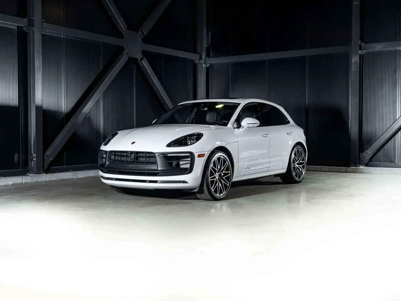 2024 Porsche Macan GTS