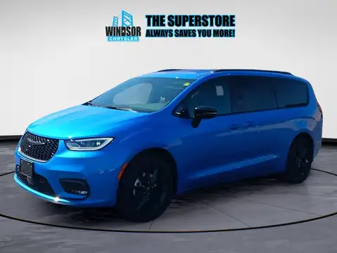 Chrysler Pacifica