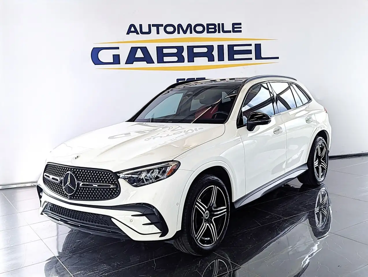 2024 Mercedes-Benz GLC 300