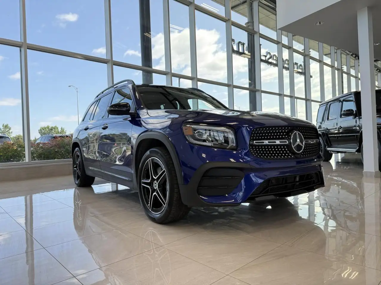2023 Mercedes-Benz GLB 250