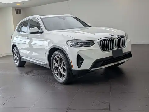 BMW X3 30i