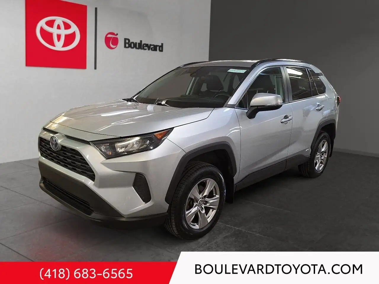 2022 Toyota RAV4 LE