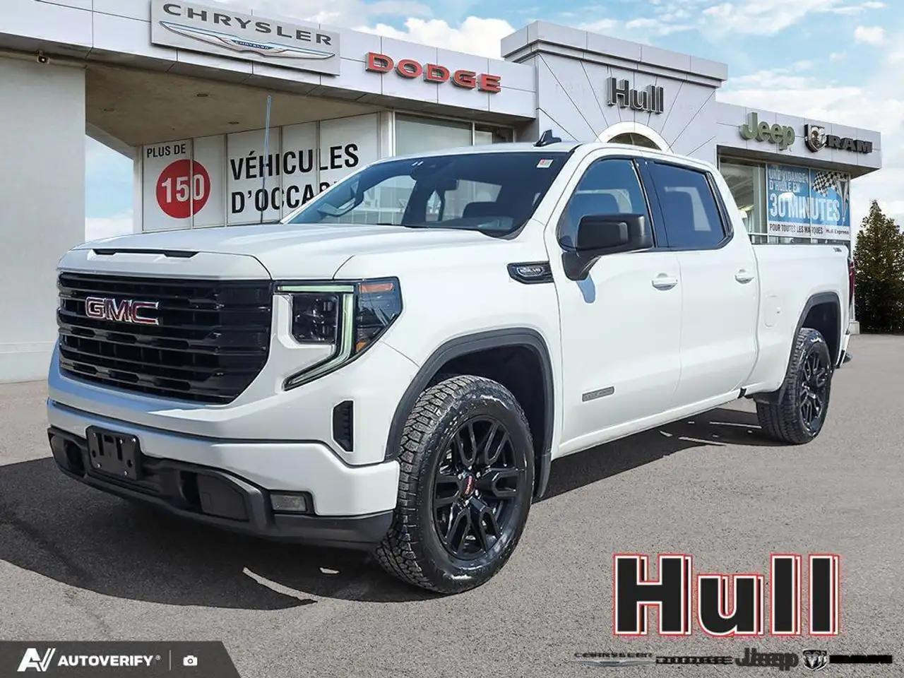 2025 GMC Sierra 1500 Elevation