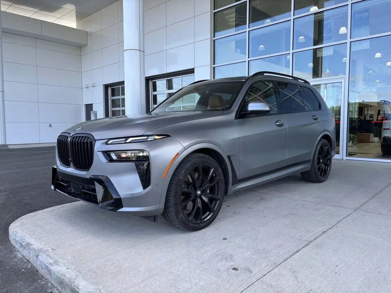 2024 BMW X7 40i