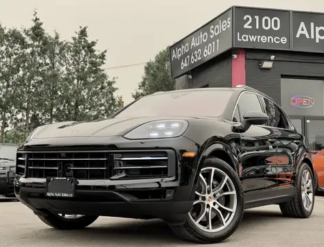 Porsche Cayenne Base