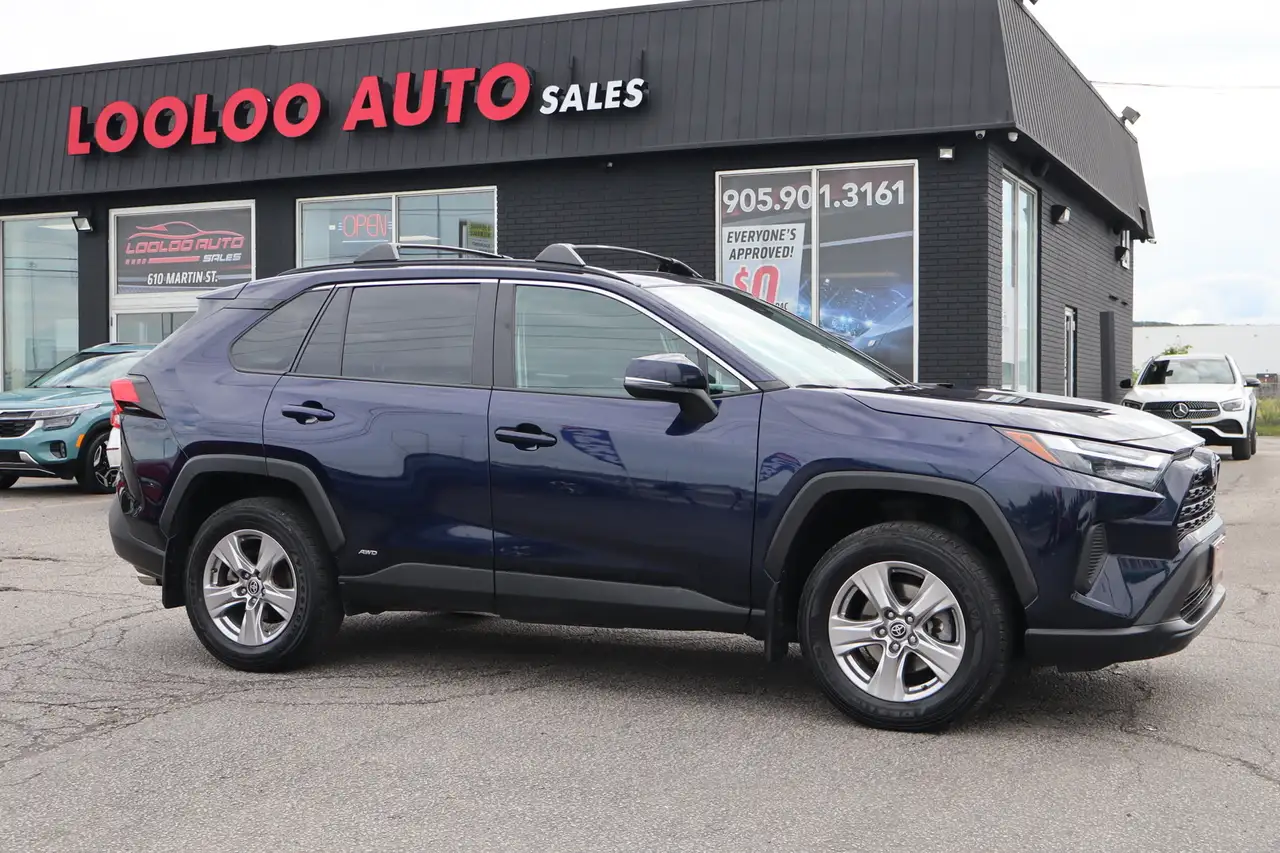 2023 Toyota RAV4 XLE
