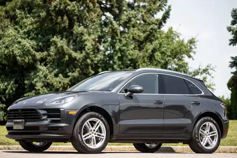 Porsche Macan Base
