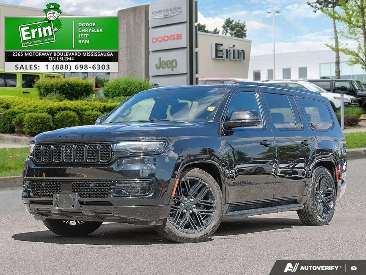 2022 Jeep Wagoneer