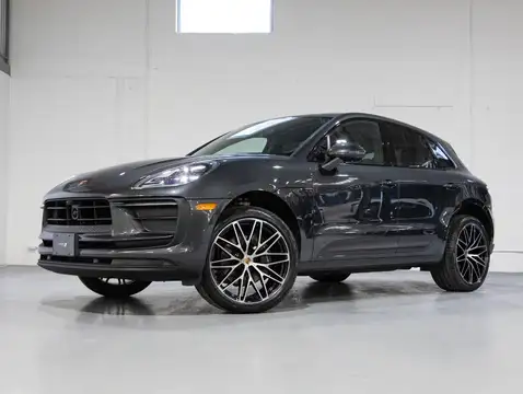 Porsche Macan Base