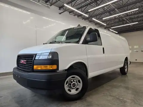 GMC Savana
