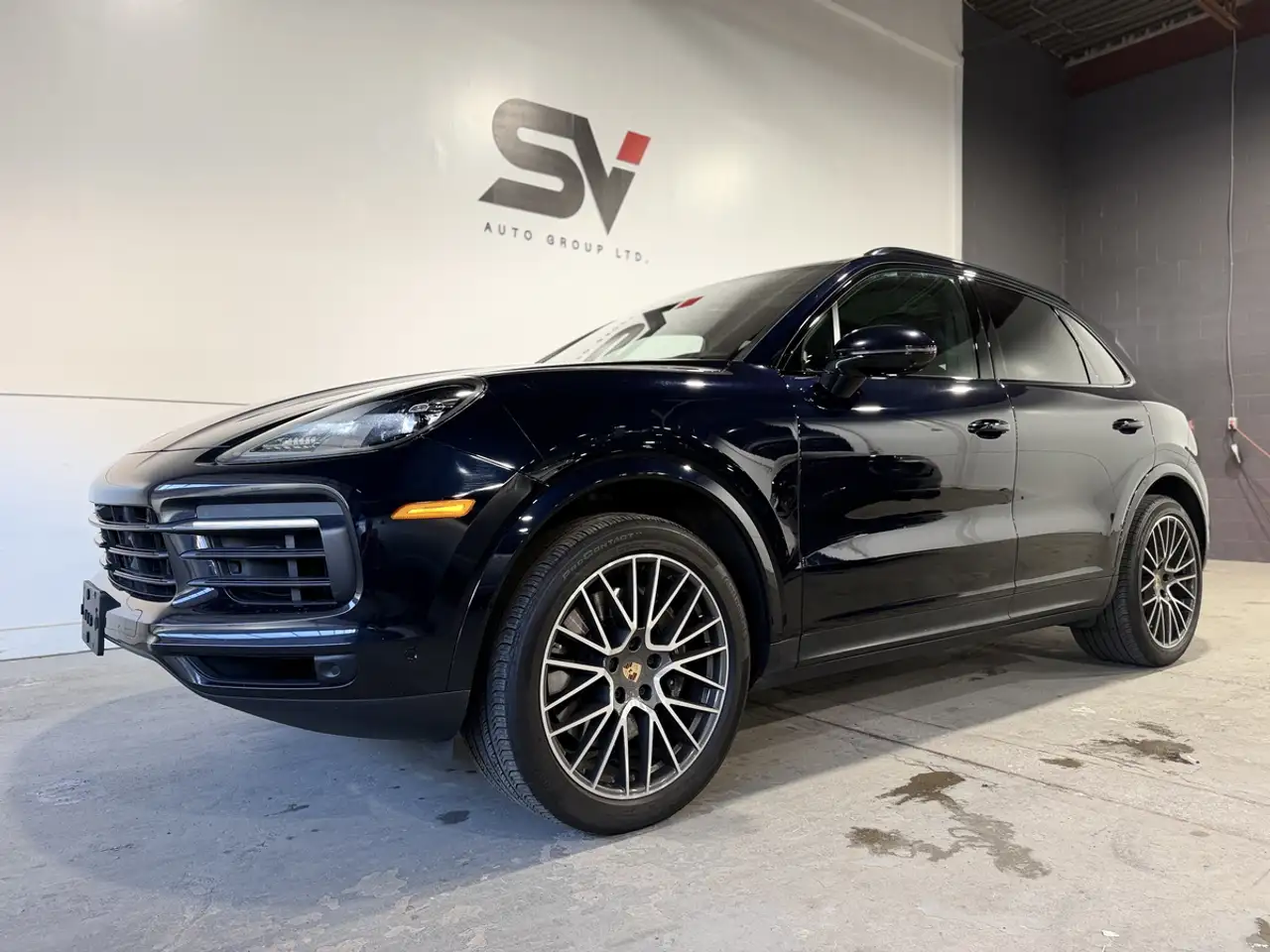 2023 Porsche Cayenne Platinum Edition