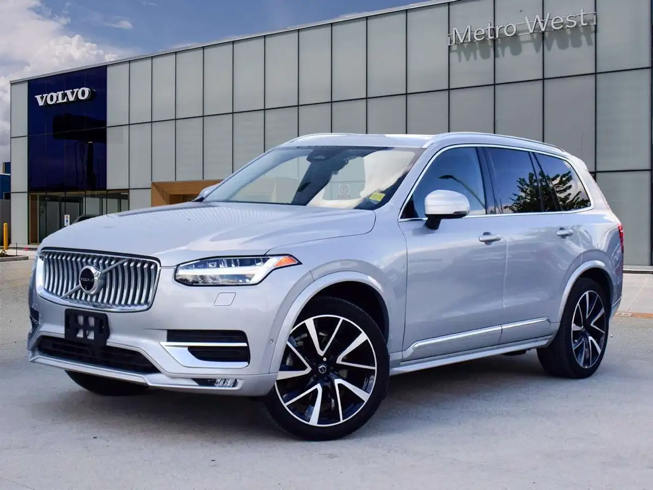 2024 Volvo XC90 Plus