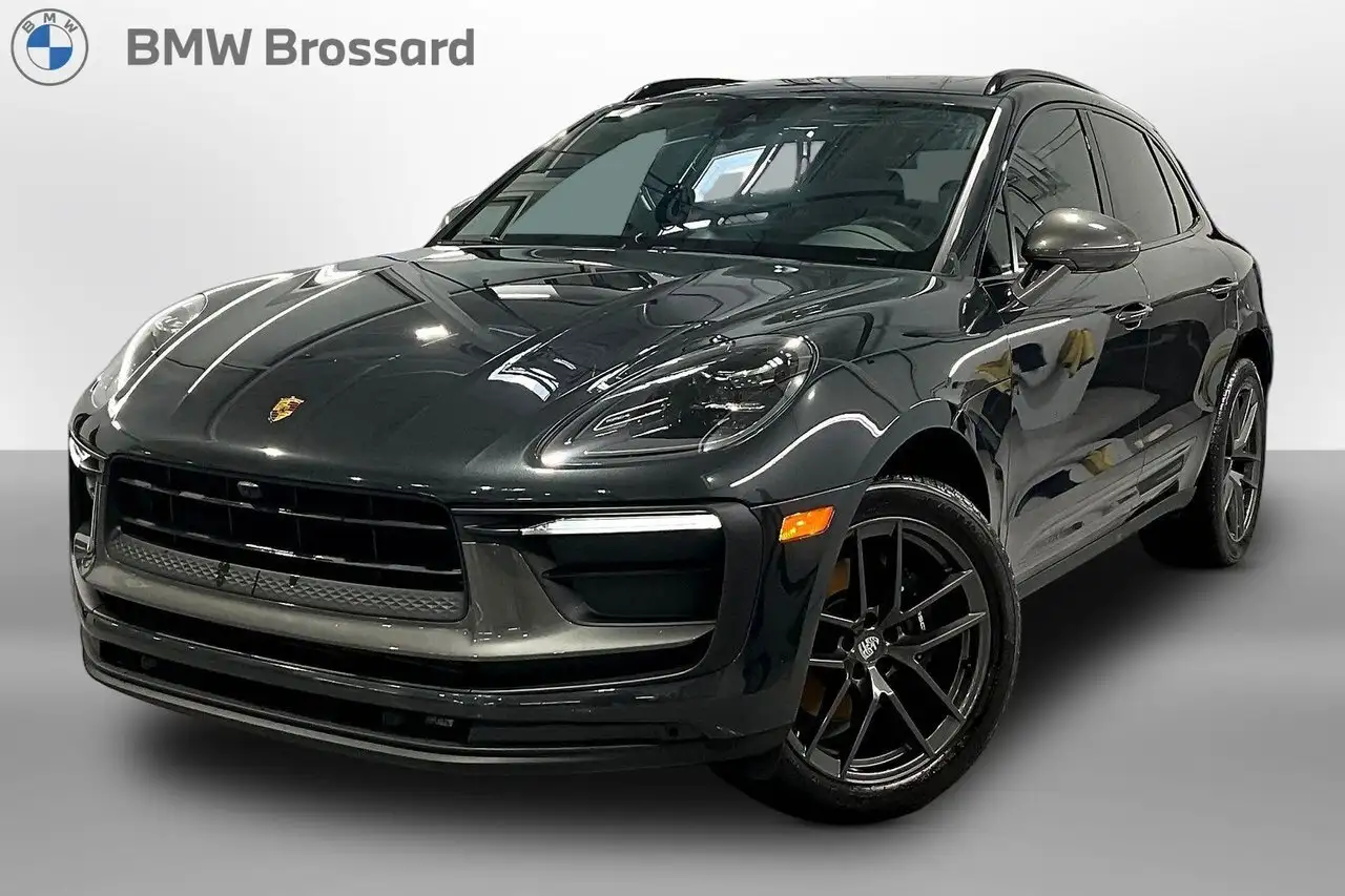 2023 Porsche Macan T