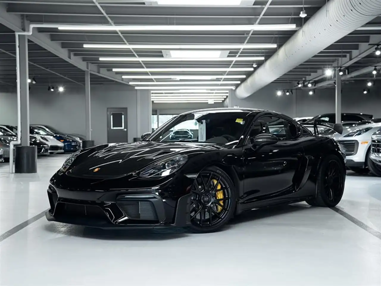2024 Porsche Cayman