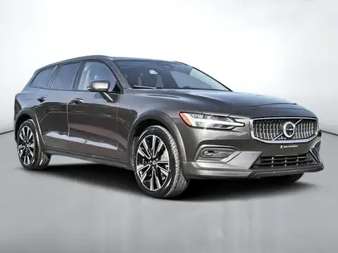 Volvo V60 Plus