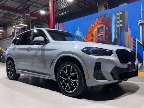 BMW X3 30i