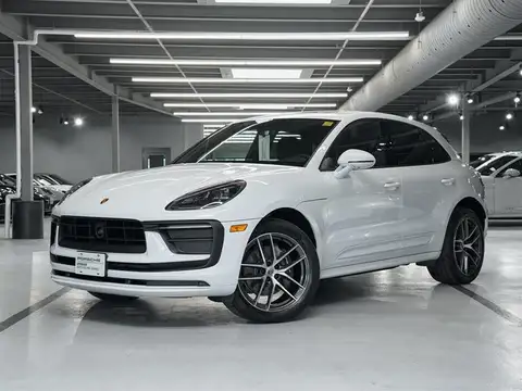 Porsche Macan Base