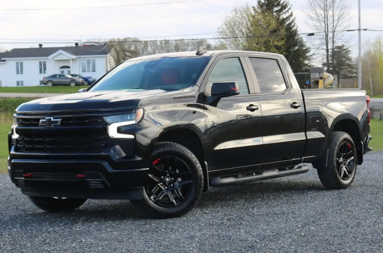 2025 Chevrolet Silverado 1500 RST