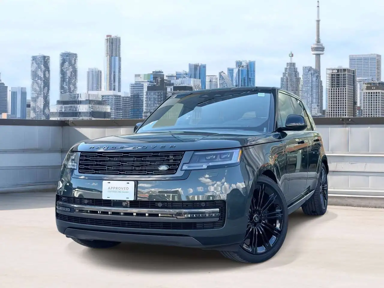2024 Land Rover Range Rover SE P400