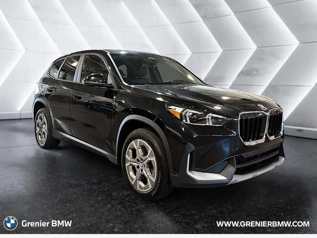 2023 BMW X1 28i