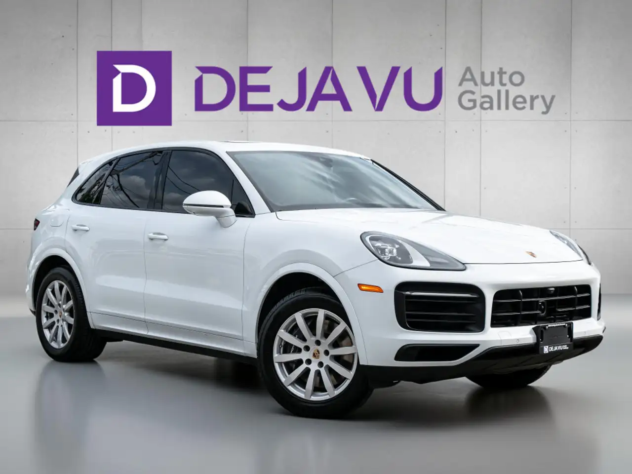 2023 Porsche Cayenne Platinum Edition