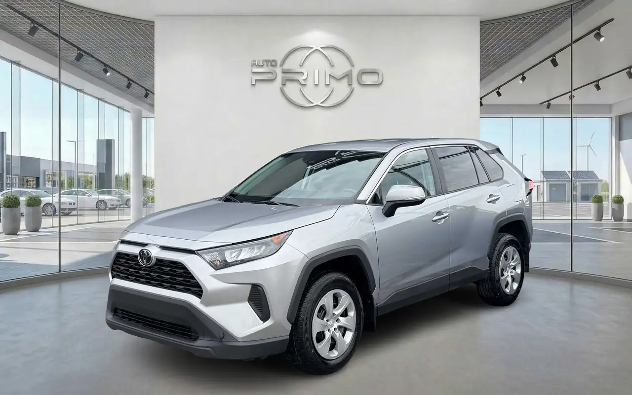 2023 Toyota RAV4 LE
