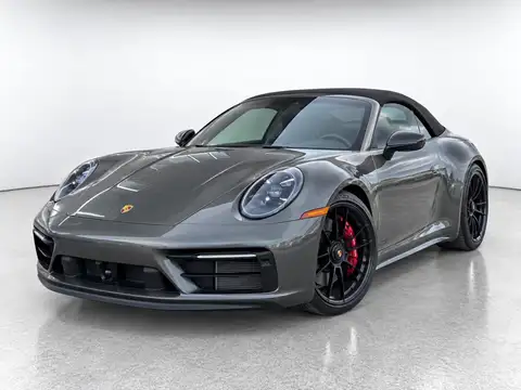 Porsche 911 Carrera 4 GTS