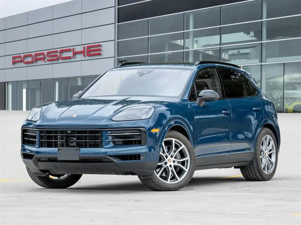 2024 Porsche Cayenne Base