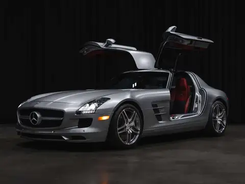 Mercedes-Benz SLS AMG