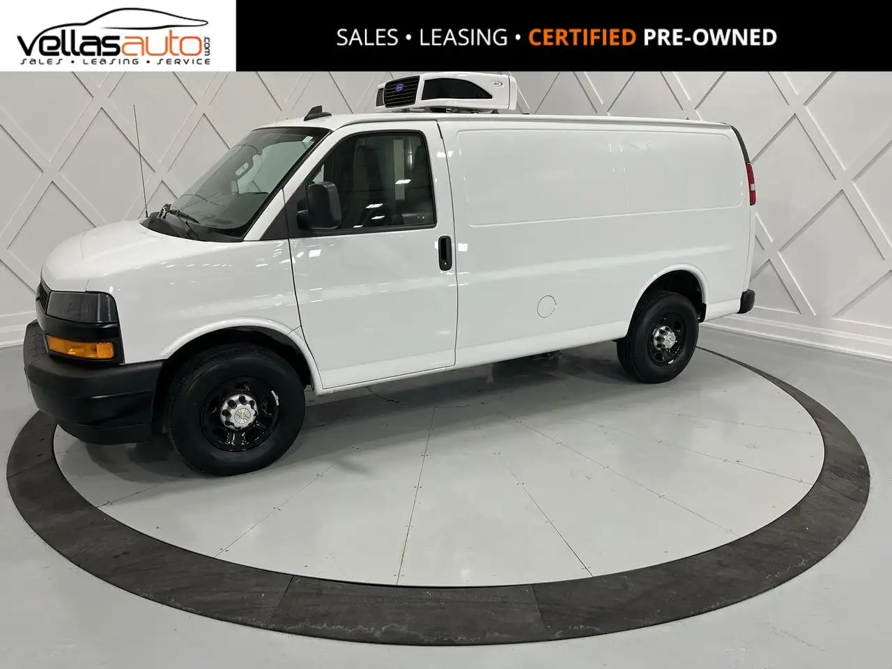 2022 Chevrolet Express 3500