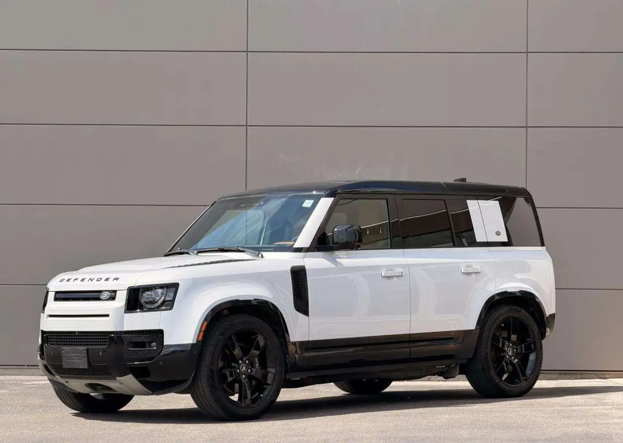 2023 Land Rover Defender