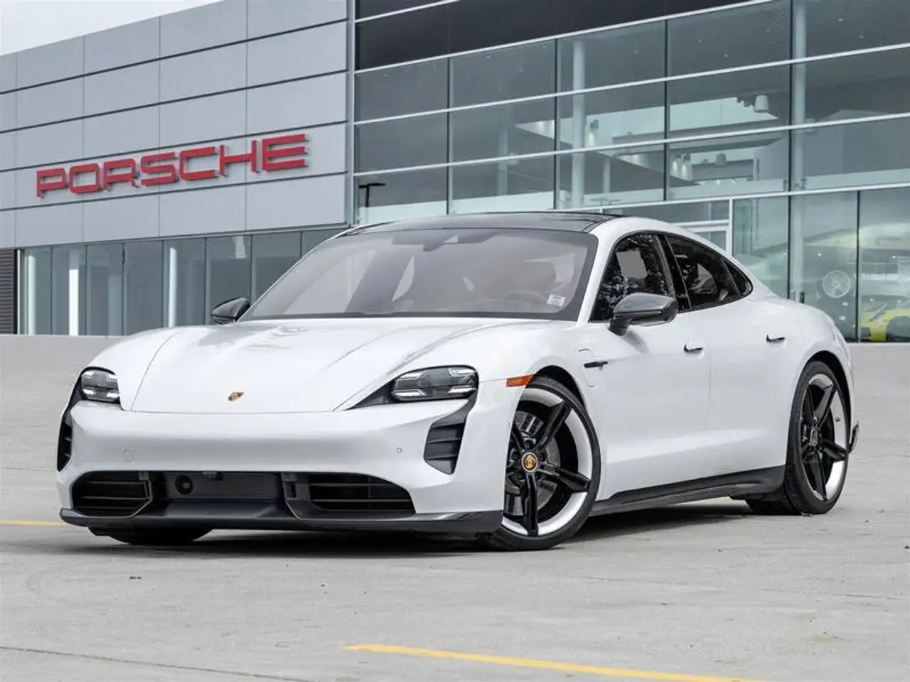 2023 Porsche Taycan