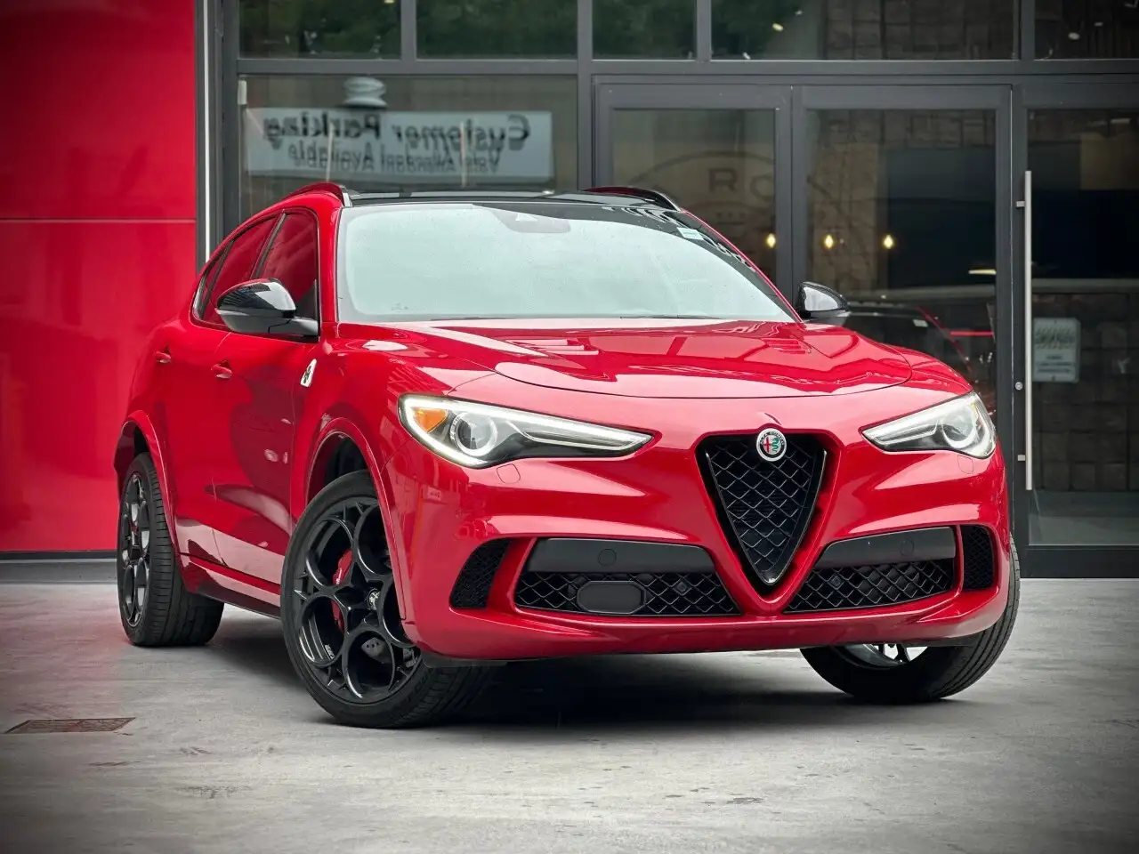 2022 Alfa Romeo Stelvio Quadrifoglio