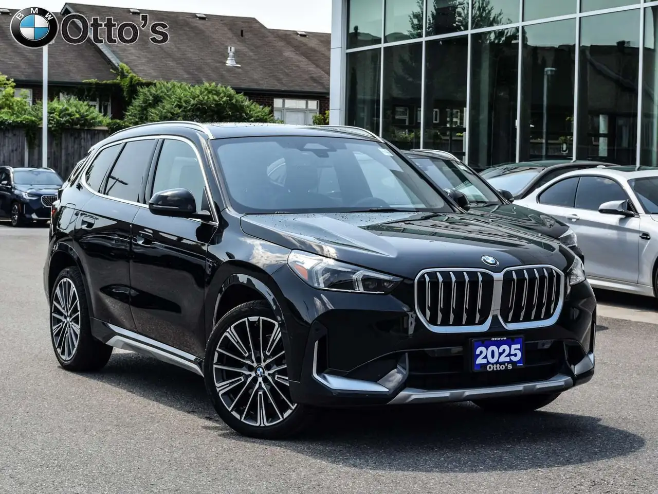 2025 BMW X1 28i