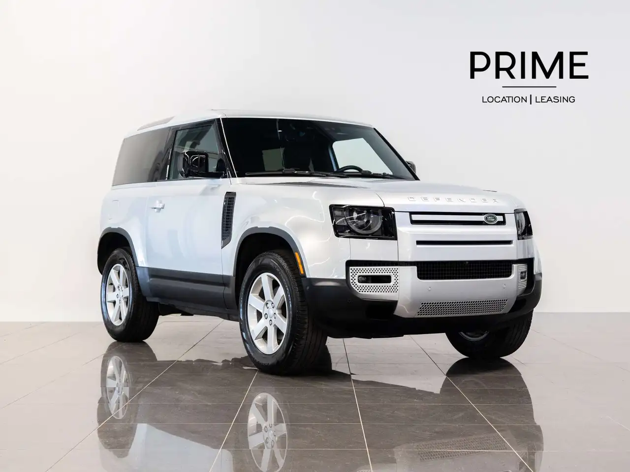 2023 Land Rover Defender S P300