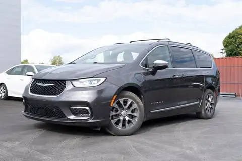 Chrysler Pacifica