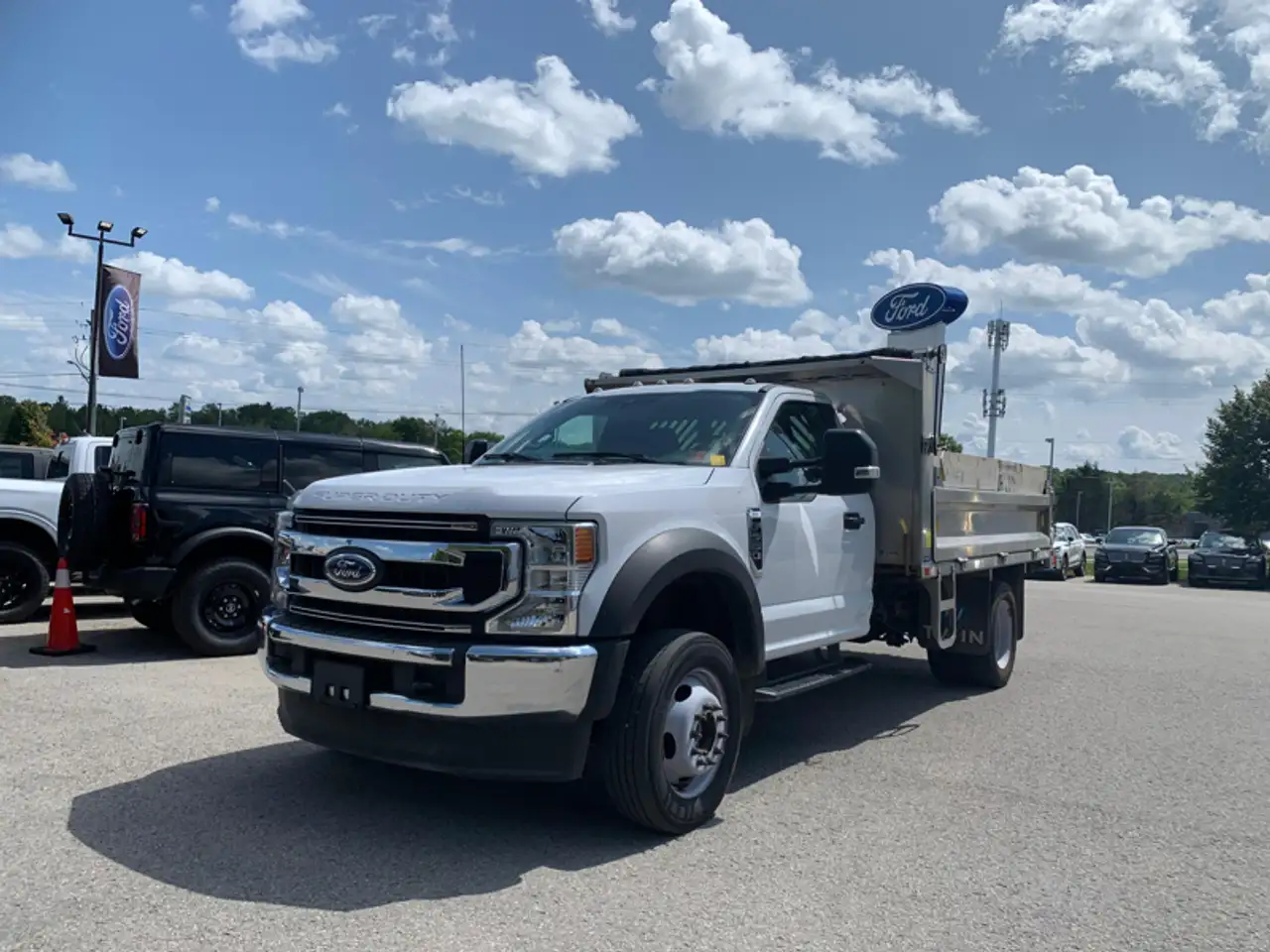 2022 Ford F-550 Super Duty