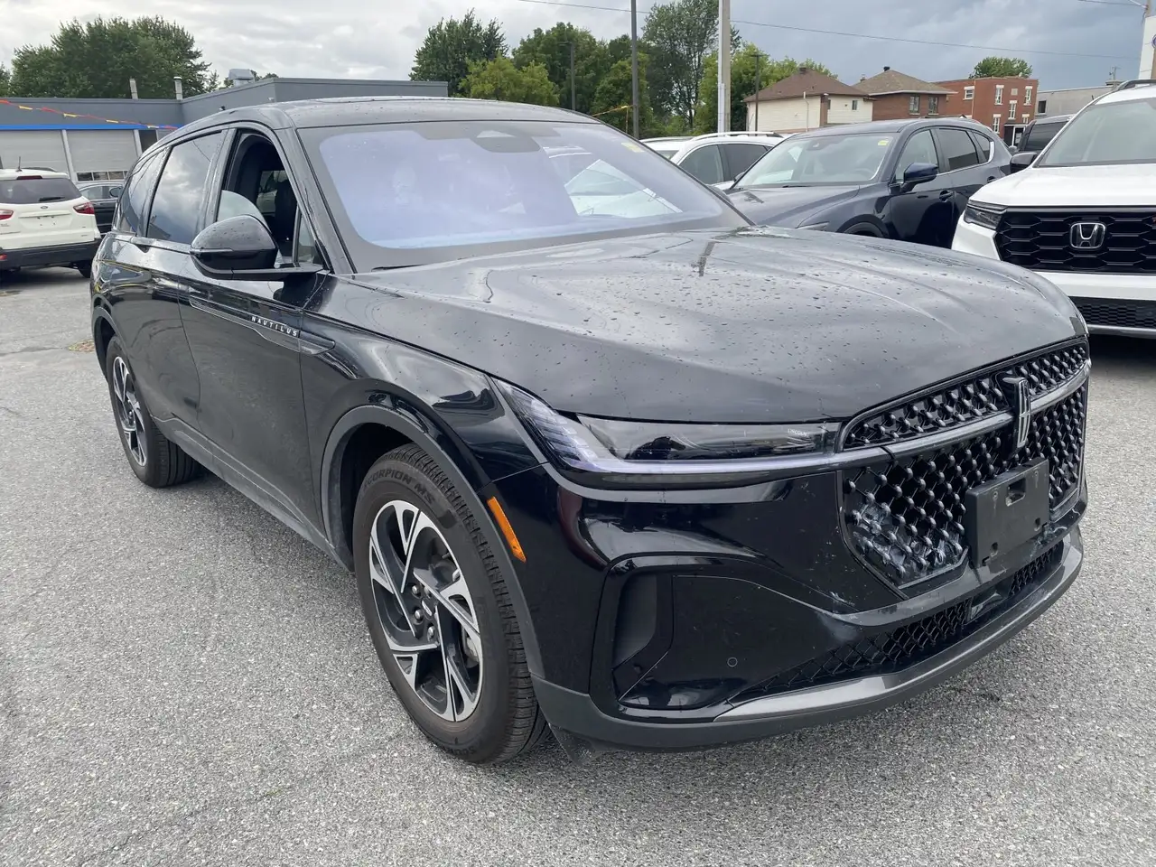 2025 Lincoln Nautilus Premiere