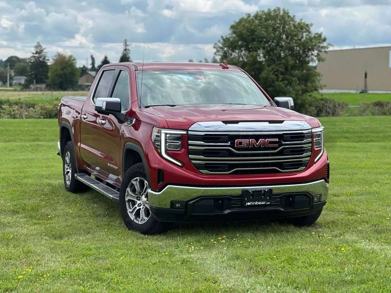 2024 GMC Sierra 1500 SLT