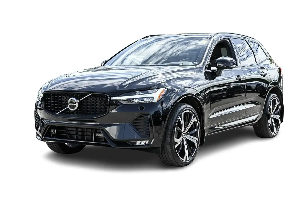 2022 Volvo XC60 R-Design