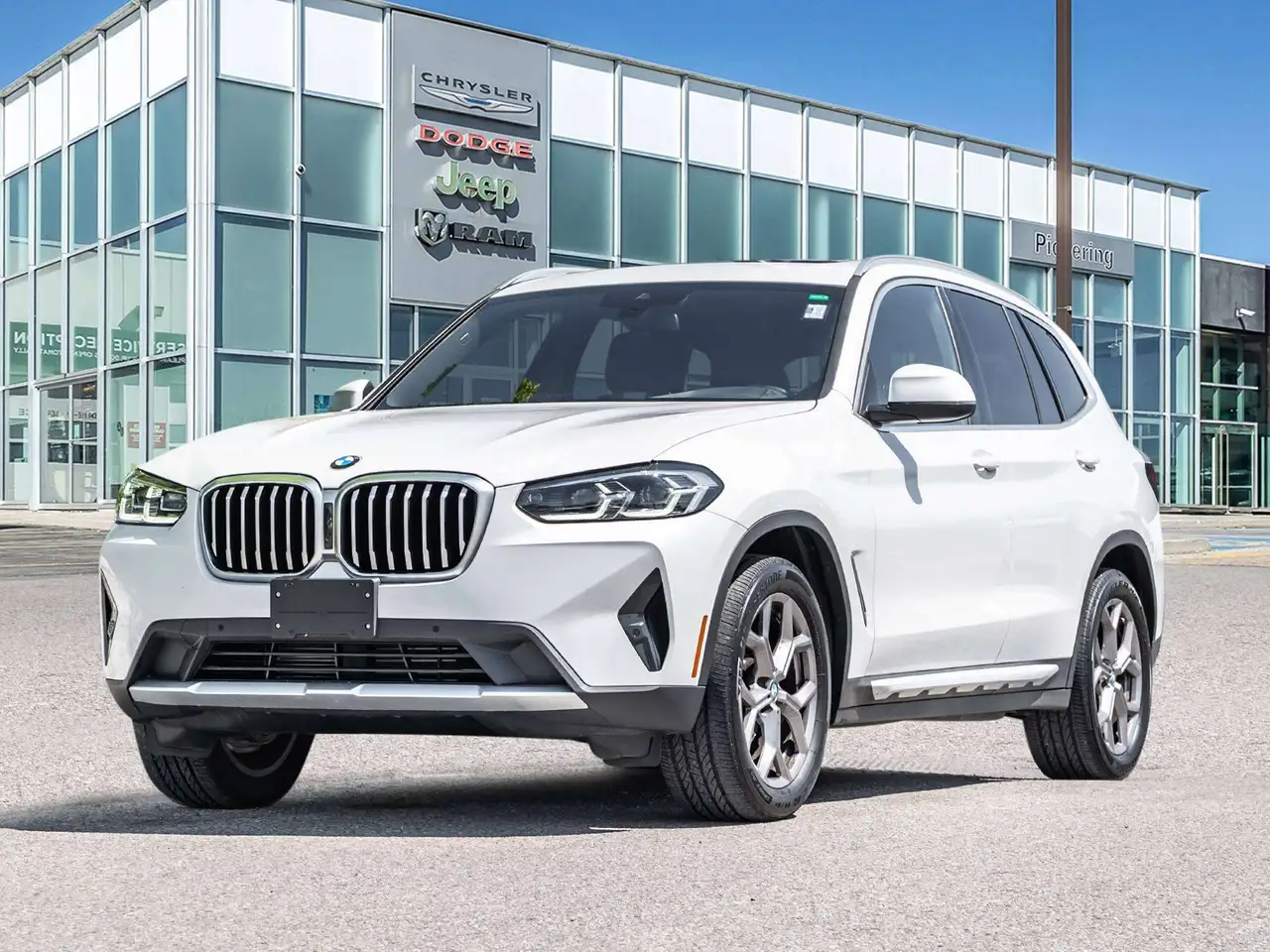 2023 BMW X3 30i